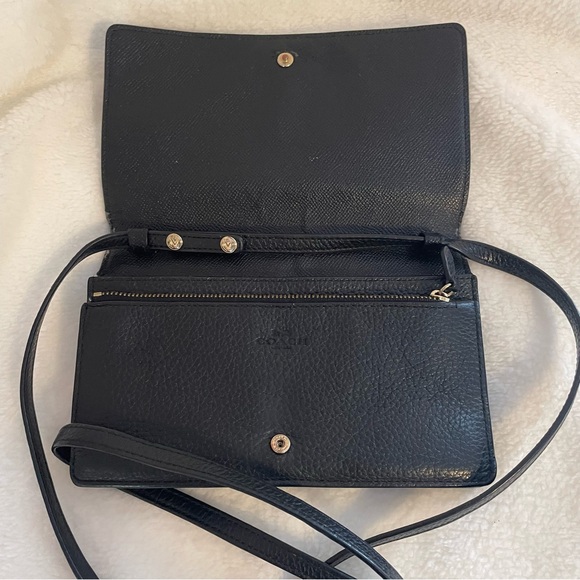 Coach Black Leather Crossbody wallet, excellent preloved condition - Picture 3 of 9